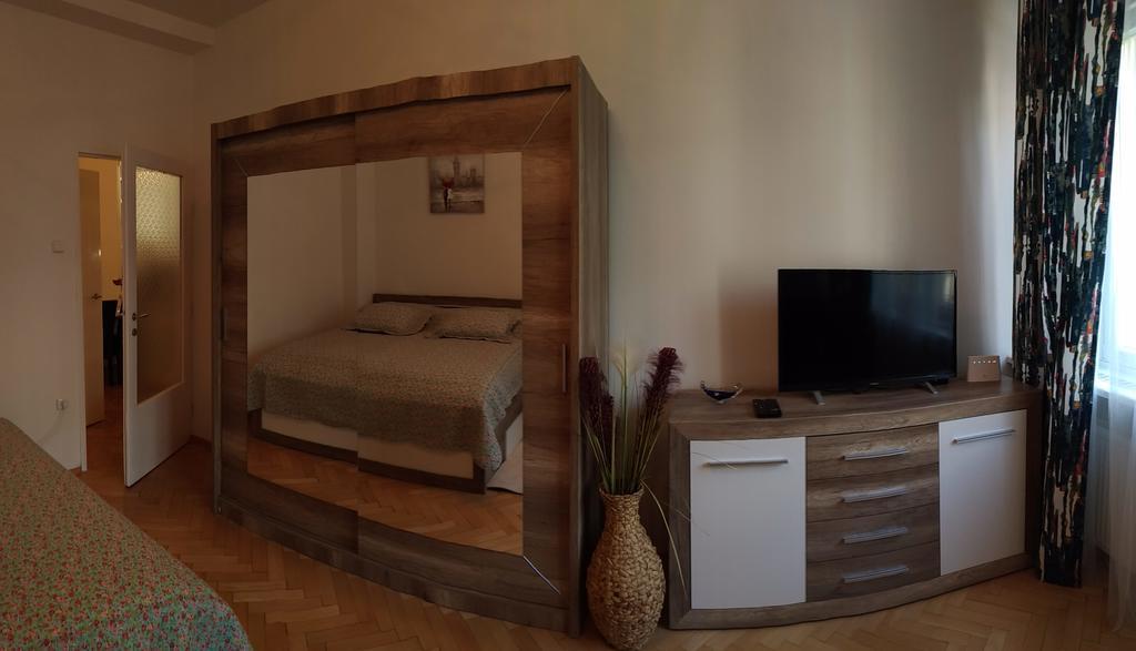 Apartamento Barto Praga Exterior foto